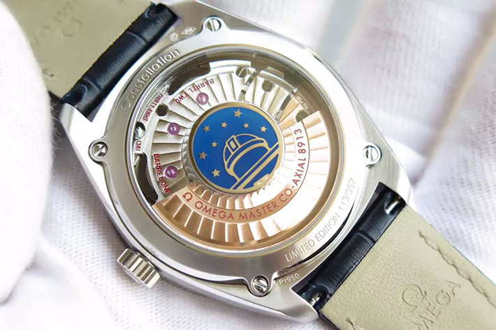 歐米茄尊霸繫列130.93.39.21.99.001 男士透底自動機械手錶 香港組裝8900機芯￥6700.00元/件