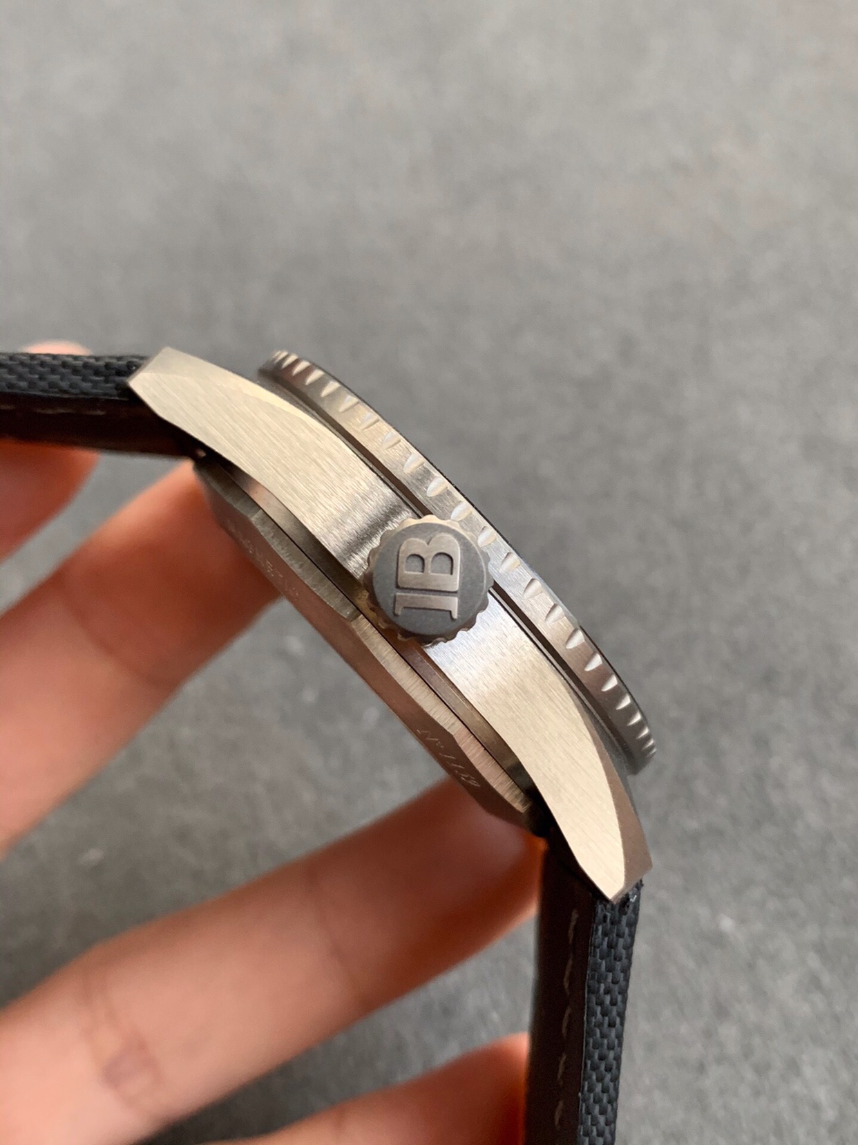 GF廠寶珀手錶BATHYSCAPHE五十尋繫列50001230B52A緞面磨砂鈦金屬￥3180